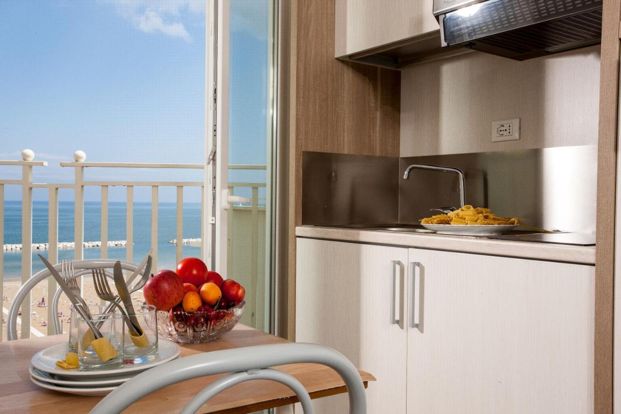 Beach Residence Gabicce Mare Ngoại thất bức ảnh