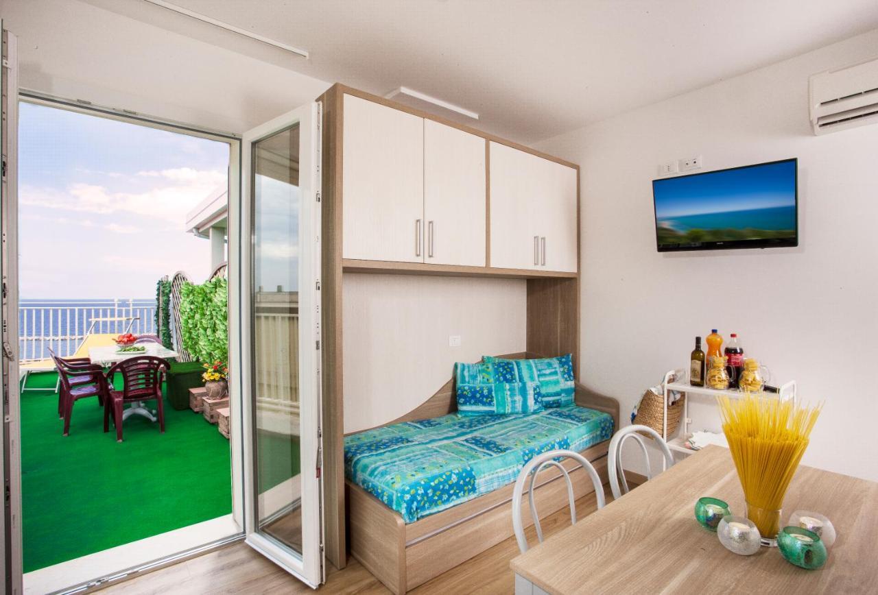 Beach Residence Gabicce Mare Ngoại thất bức ảnh
